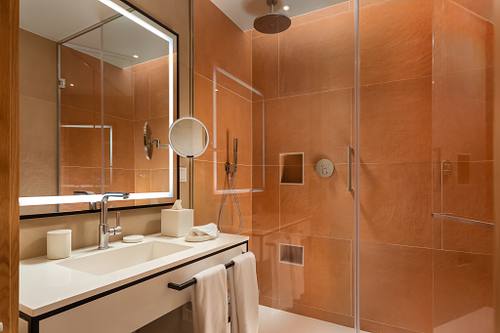 design de interiores, casa de banho moderna, fotografia de interiores, hotelaria