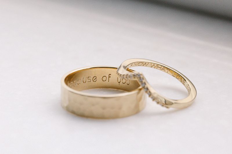 Top 5 Mistakes to Avoid When Hiring a Wedding Photographer