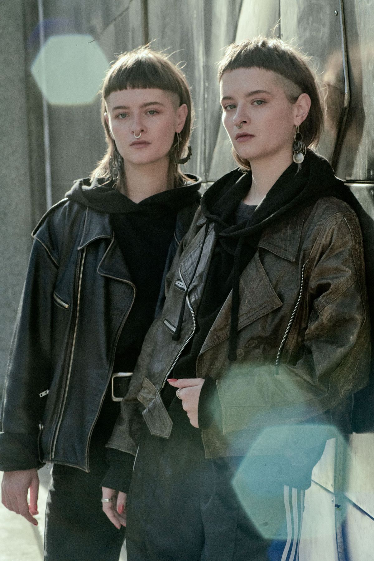 Fine art double portrait of two tween models photographed in natural light by Gabriel Matula, Prague.