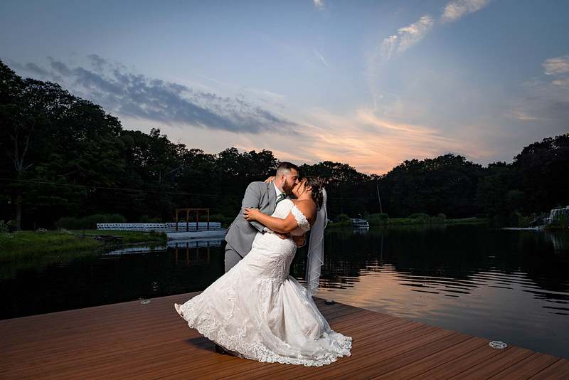 Rock Island Lake Club | Sparta New Jersey Summer Wedding | Jessica & Douglas