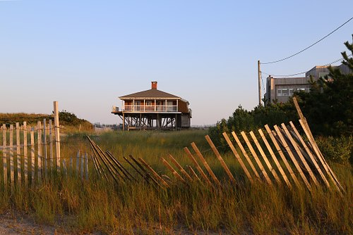 bungalow cottage