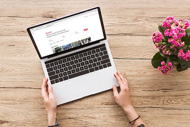 How to Make a Resume Website That Lands You Jobs