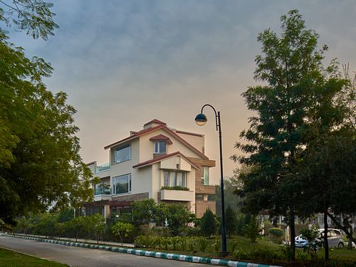 Pvt. Residence, G. Noida - Pankaj Vaid Architects