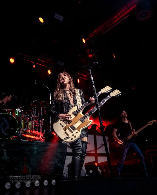 Die US-amerikanische Rockband HALESTORM im Huxleys Berlin