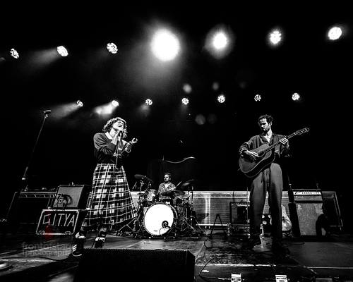 Die Indie‑Band Girl In The Year Above  in der Columbiahalle in Berlin