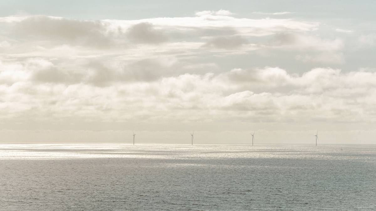 turning, north sea, 2025