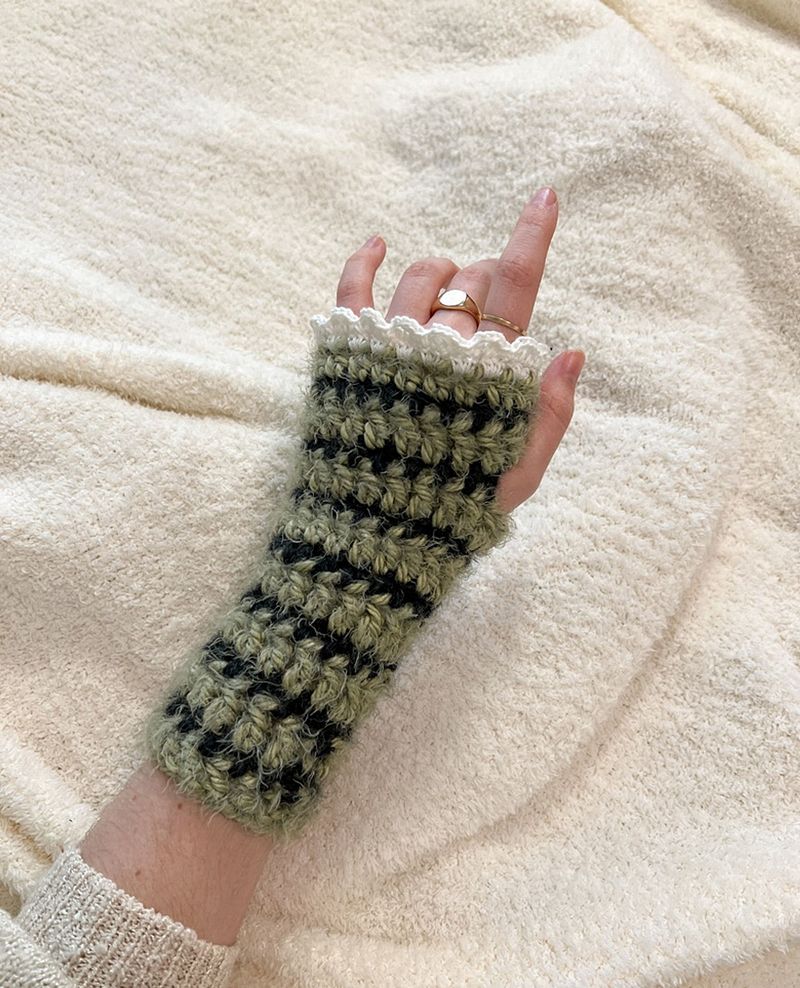 ⋆Dainty striped gloves - Crochet PDF pattern⋆