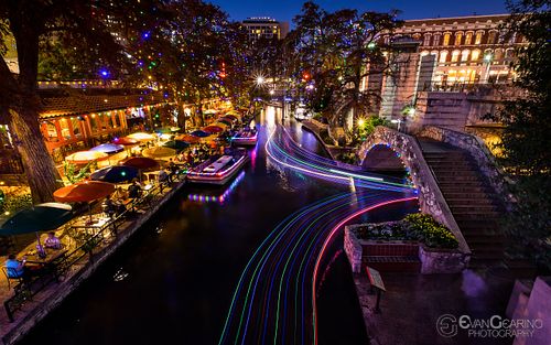 Riverwalk At Christmas