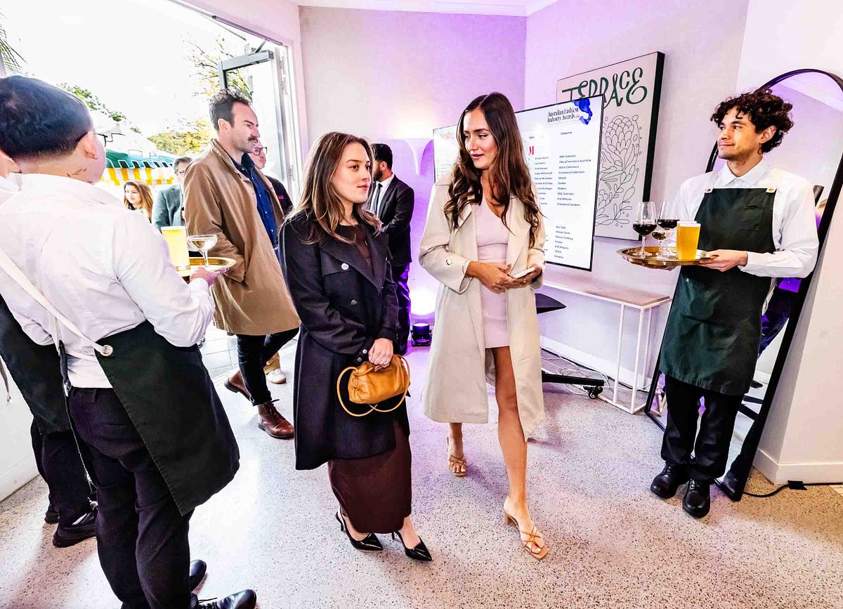 People enter the venue at the Yaffa Media &ndash; Ragtrader, Australian Fashion Industry Awards.