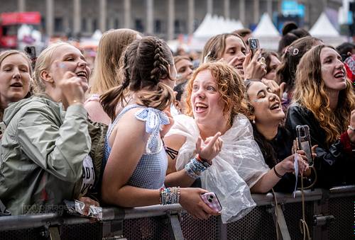 Stimmungsbilder und Publikum des ersten Tags vom Lollapalooza Berlin 2025