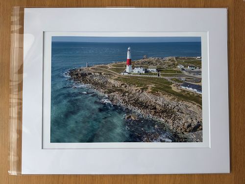 Example of a 15x10.5 Print on 20x16 mount.