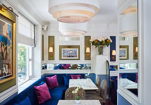Andrea's Bar And Brasserie