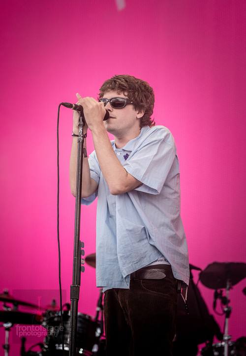 Das australische Indie-Rock-Duo Royel Otis auf dem Lollapalooza Berlin 2025