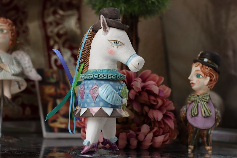 Pony with flowers