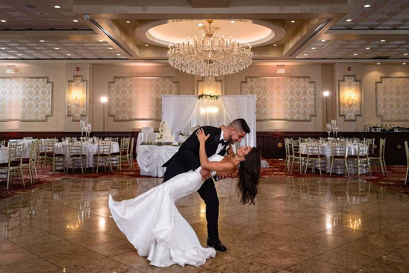 Hanover Manor | East Hanover New Jersey Summer Wedding | Magdalini & Nicholas