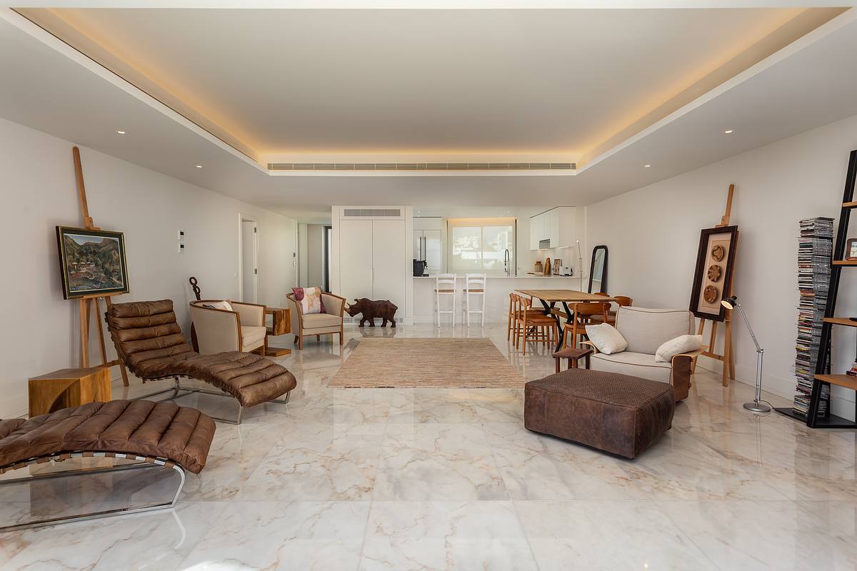 Apartamento T4 de Luxo no Legacy Residences Cascais com Vista Ma