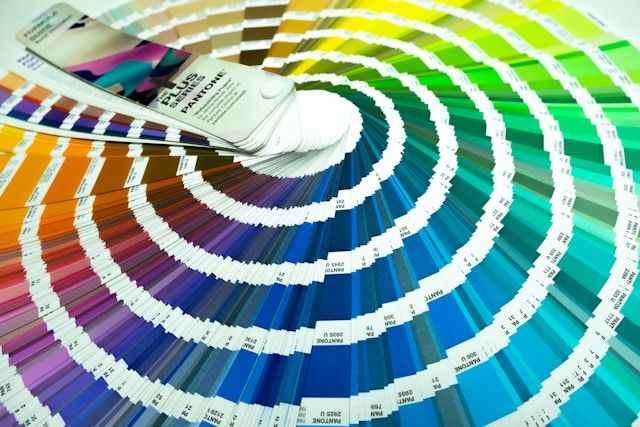 Image montrant une gamme de palettes de couleurs