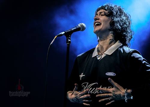 Die Indie‑Band Girl In The Year Above  in der Columbiahalle in Berlin