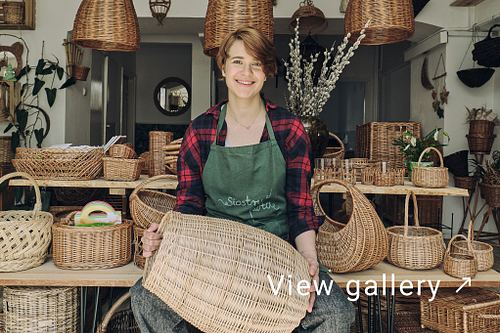 Craftswomen of Praga