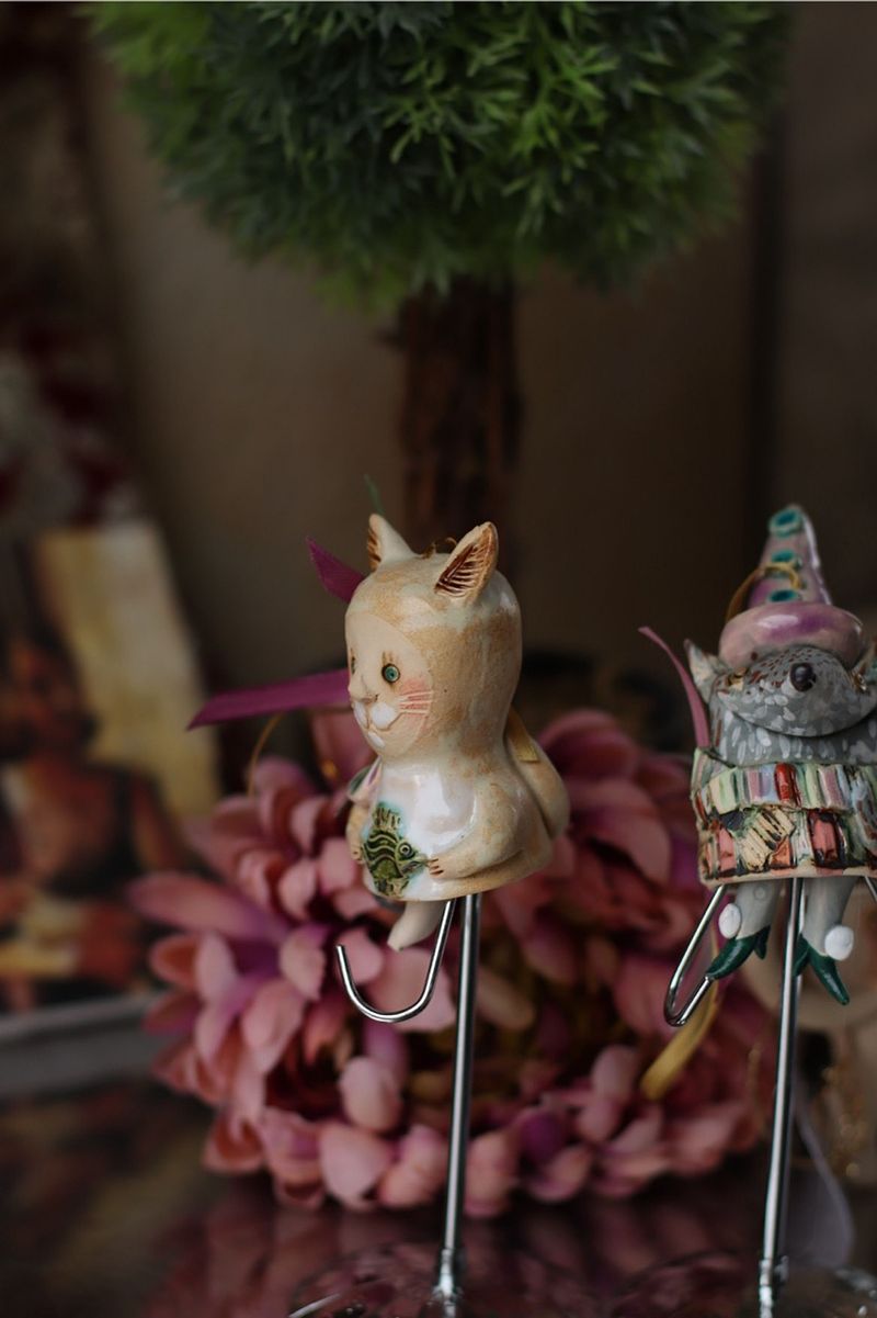 Funny Cat, little ceramic bell-doll.