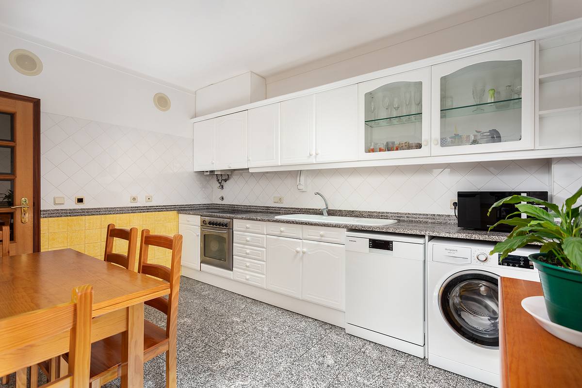 Apartamento T2 em Tomar &ndash; Fotografia de Interiores