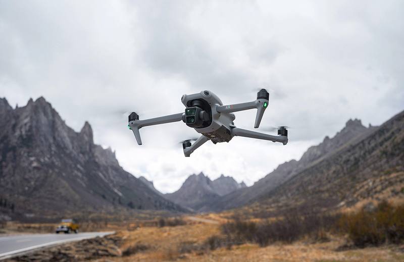 DJI Air 3s - Aerial Photography Drone