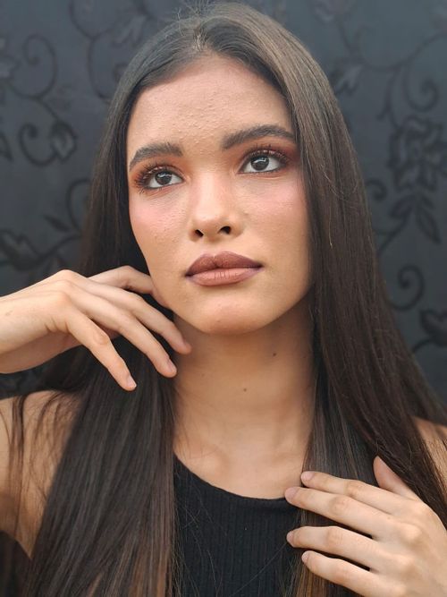 SOCIAL GLAM & GLOW