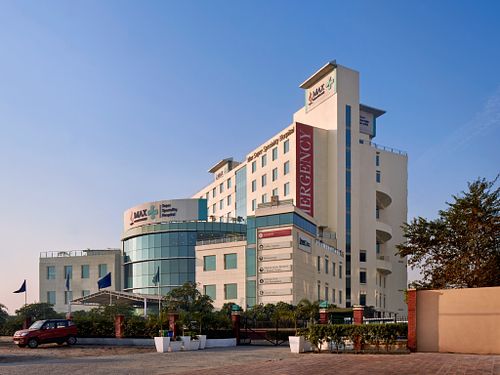 Max Super Speciality Hospital, Shalimar Bagh - Creative Designer Architects