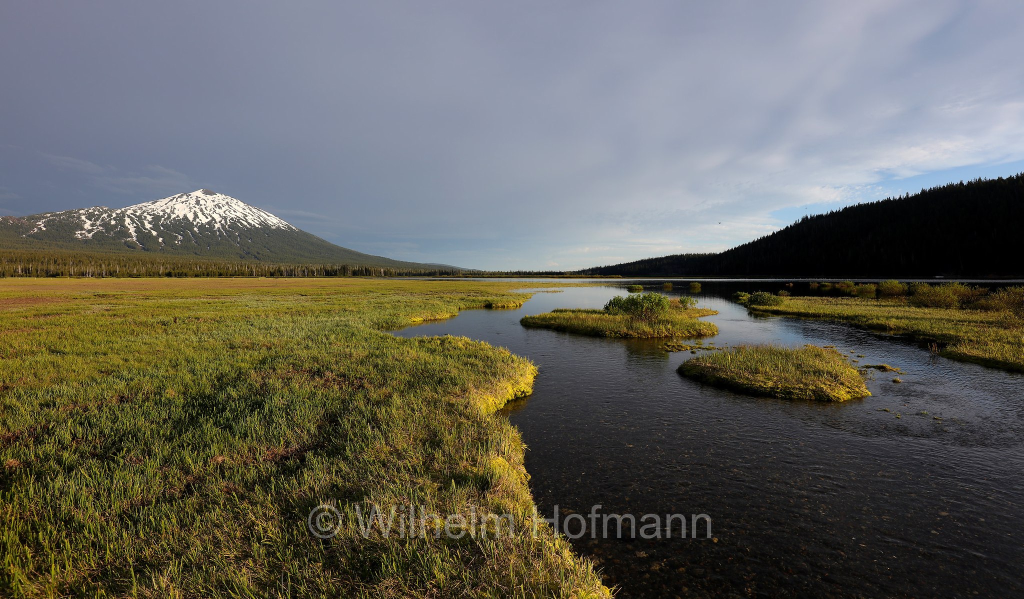 Mount Bachelor, Soda Creek, Sparks Lake Meadow, Oregon, USA