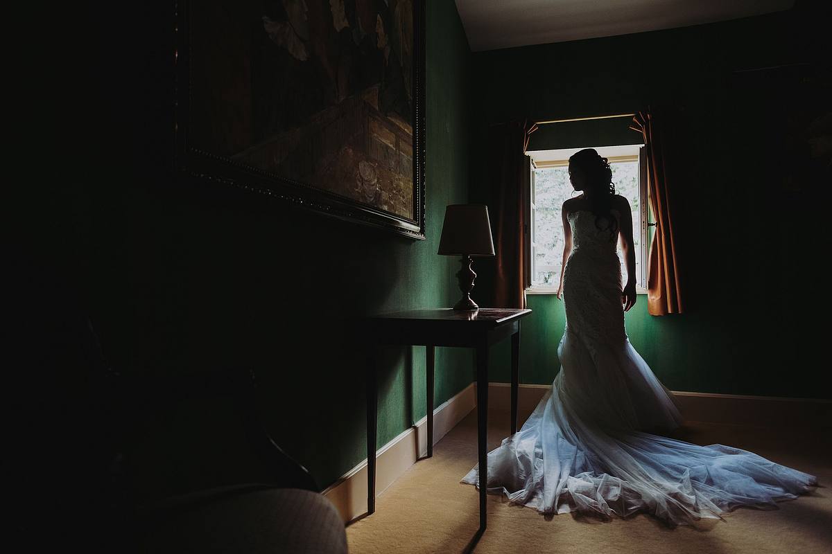 Transformer La Lumi&egrave;re En Emotion Dans Les Images De Mariage