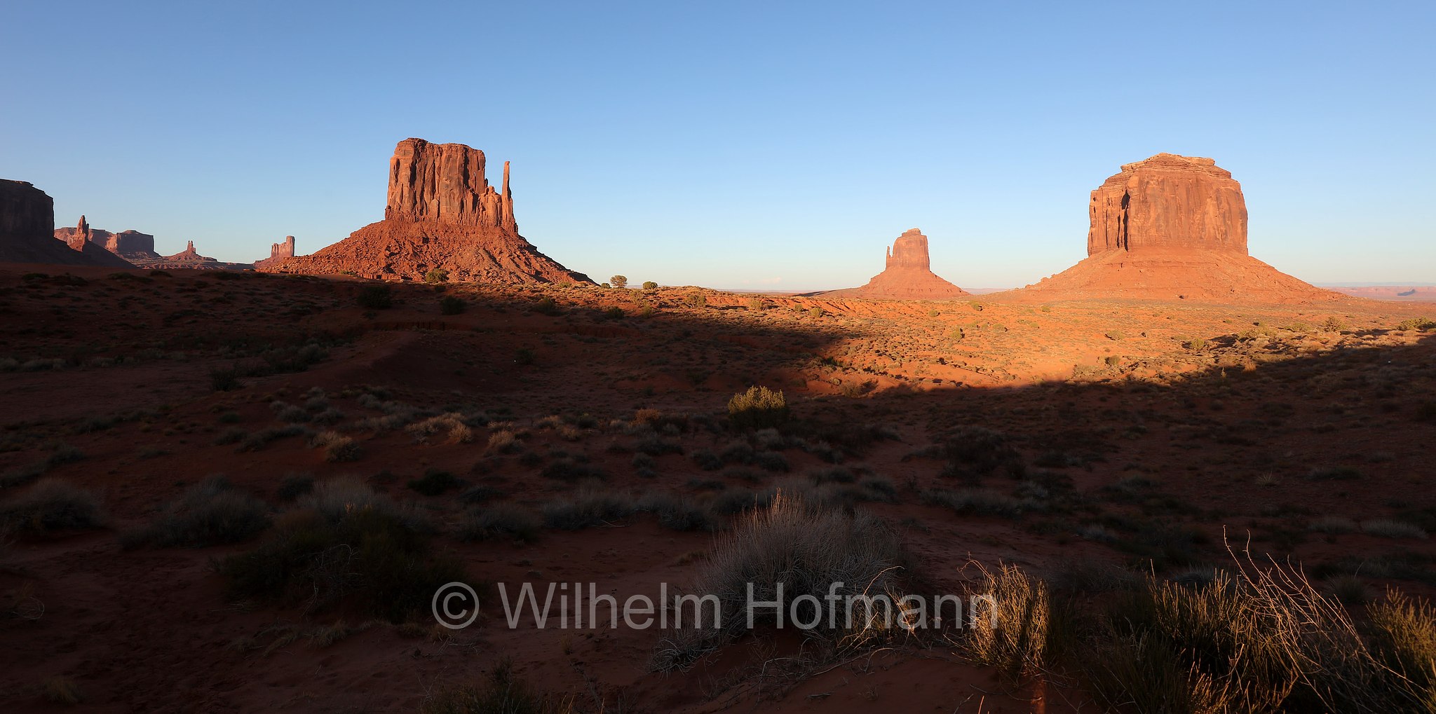 West Mitten Butte, East Mitten Butte, Merrick Butte, Monument Valley, Arizona, USA