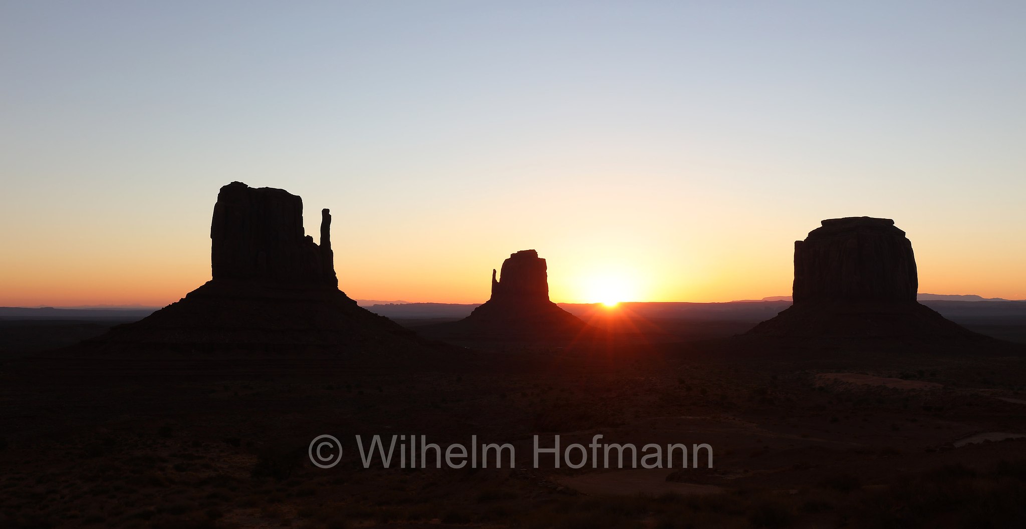 West Mitten Butte, East Mitten Butte, Merrick Butte, Monument Valley, Arizona, USA