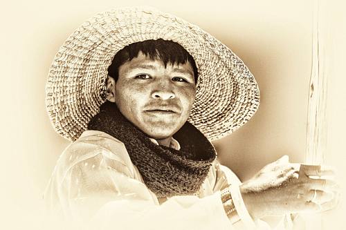 Portrait en sepia d'un homme du Pérou