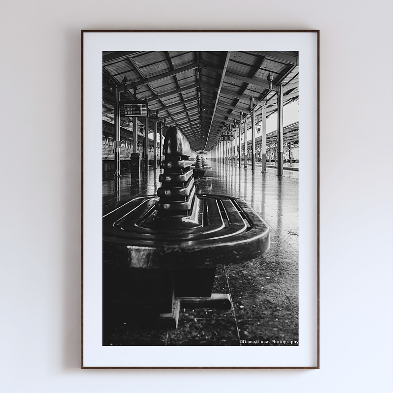 COLLECTION - URBAN GEOMETRY VERTICAL - "Station Silence" - LIMITED EDITION 10 of 10
