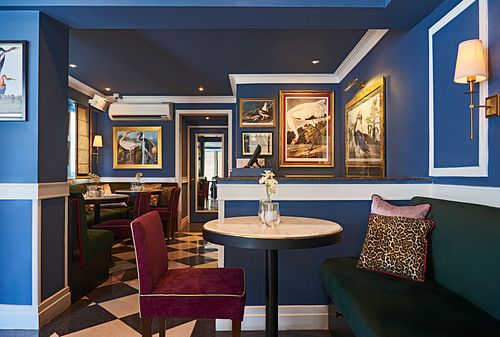 Andrea's Bar And Brasserie 