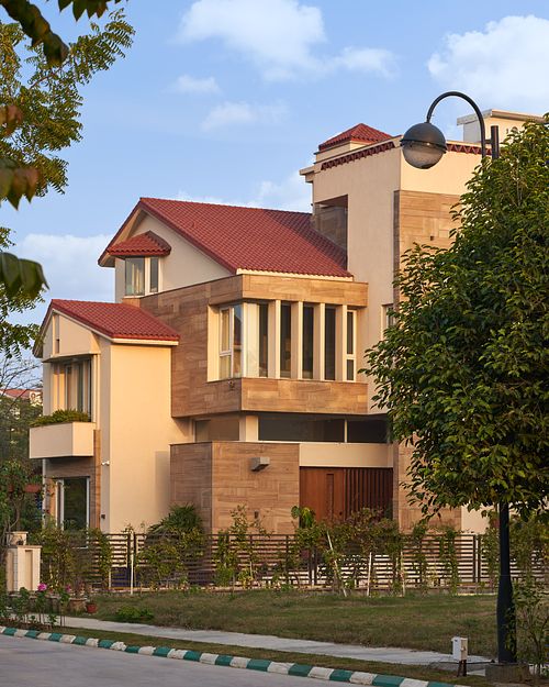 Pvt. Residence, G. Noida - Pankaj Vaid Architects
