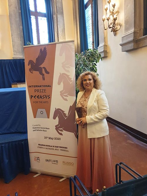 Awarded the International Prize &ldquo;Vel&aacute;zquez and Goya&rdquo;,