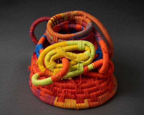 a series of deconstructed, soft, sculptural vessels created to explore the possibilities of form and color