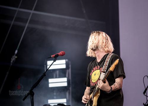 Das australische Indie-Rock-Duo Royel Otis auf dem Lollapalooza Berlin 2025