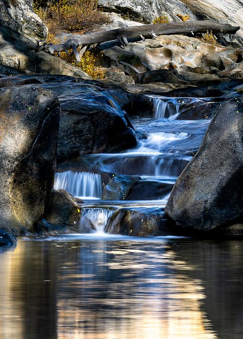 Waterfall, stream, river, creek, flowing water, Colorado, long exposure, nature, landscape, travel, hiking, adventure, escape, light, rocks, canyon, shadow, kings canyon, Yosemite, national park, California, light, reflection, mountains