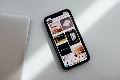 Branding & Graphics