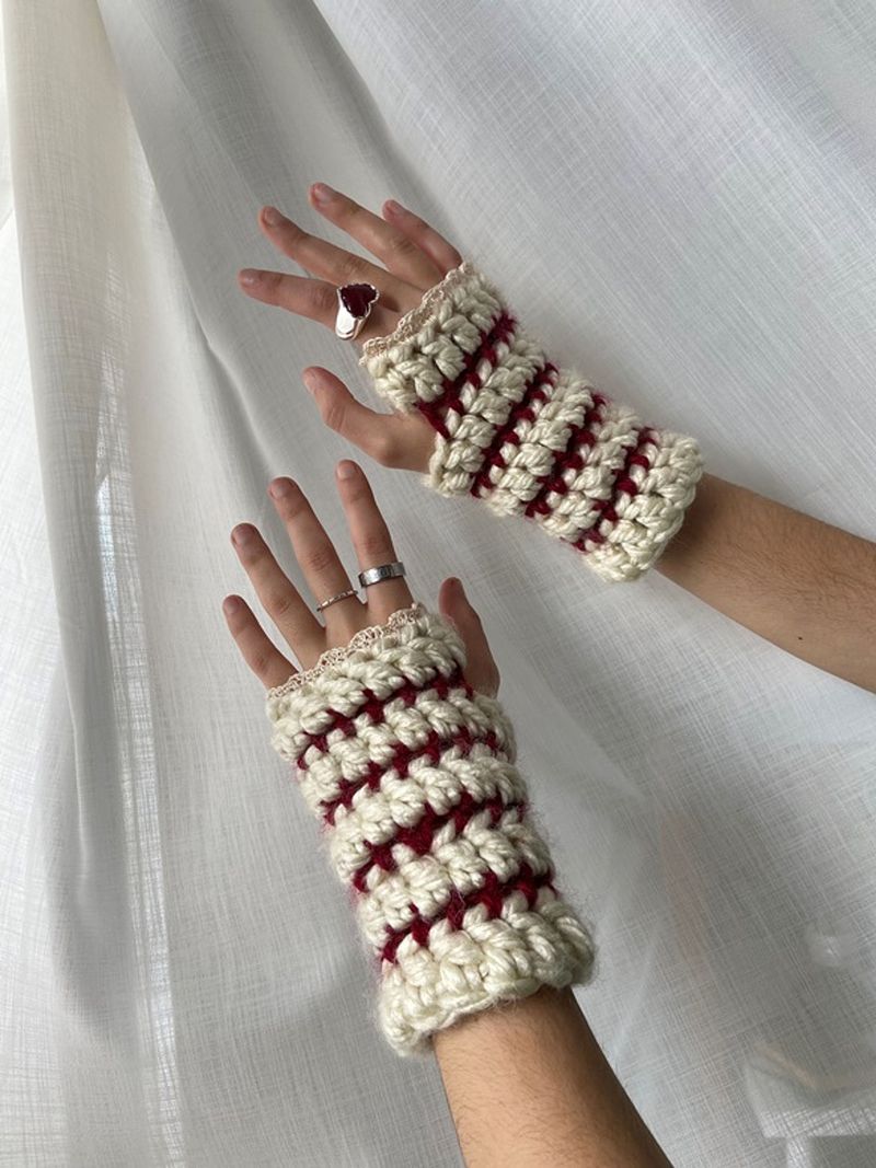 ⋆Dainty striped gloves - Crochet PDF pattern⋆