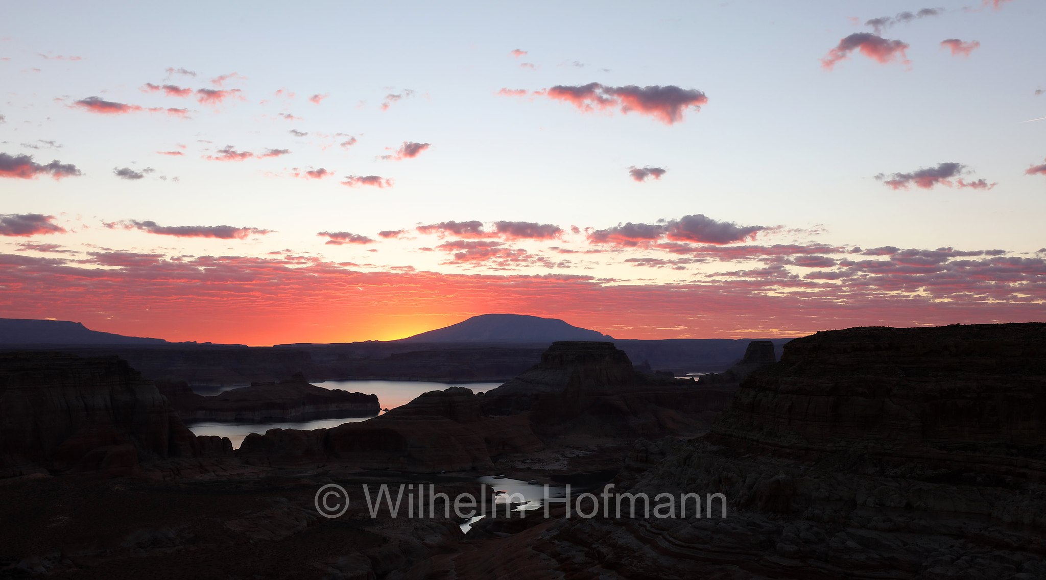 Lake Powell, Alstrom Point, Glen Canyon National Recreation Area, Utah, USA