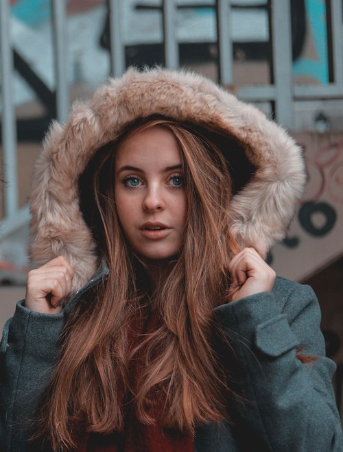 PORTRAIT