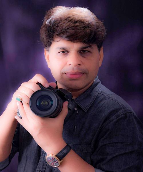 Prasenjeet SC Gautam  &ndash; The Photographer