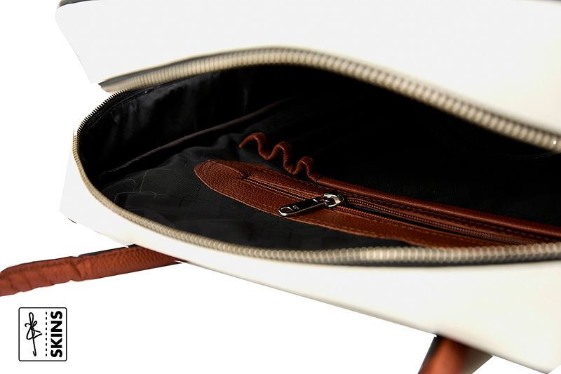 SKINS: Koshā Patha Leather Office Laptop Bag