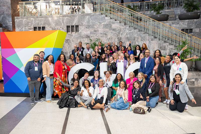 Inside the Room: Documenting Leadership and Community at a Major Tech Conference