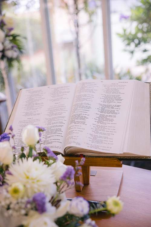 Church Wedding Ceremony at North Ryde Uniting Church