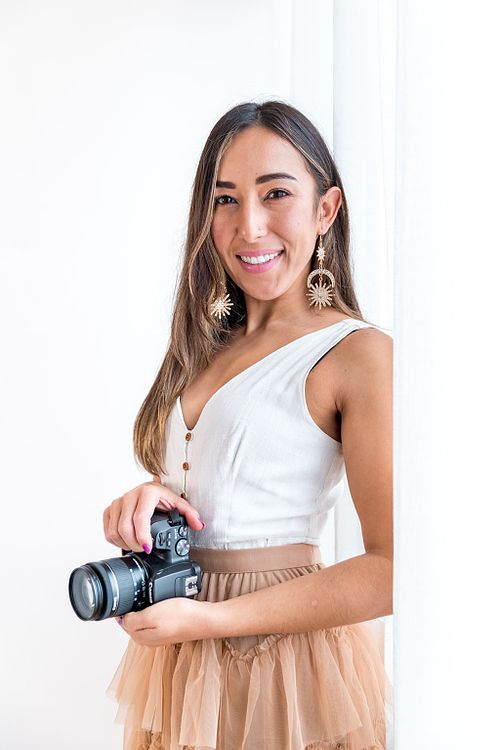 Studio Craft and Co was born from a vision to co-create with unique individuals and share my passion for creating visual art..