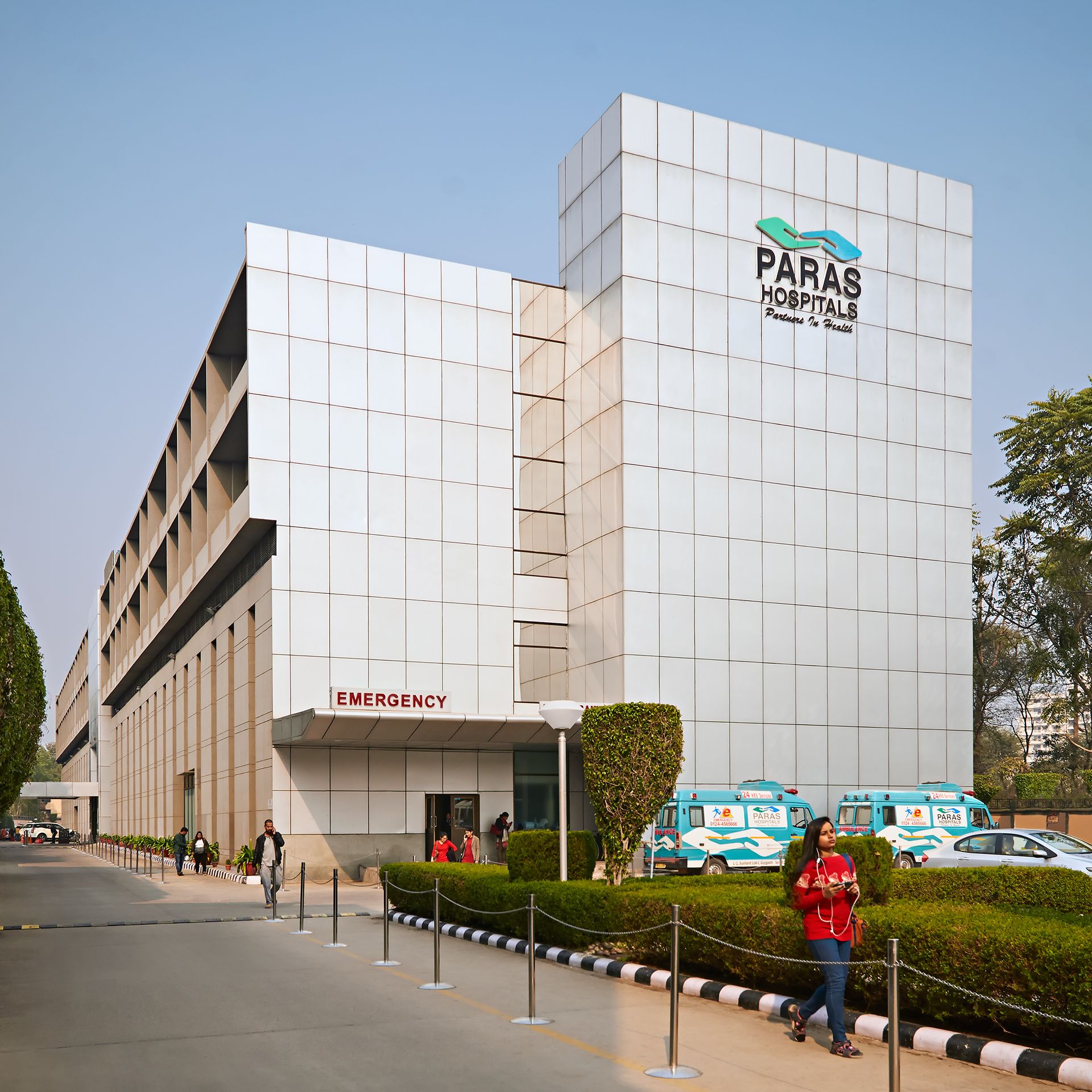 Paras Hospital Gurgaon - Architect Manu Malhotra